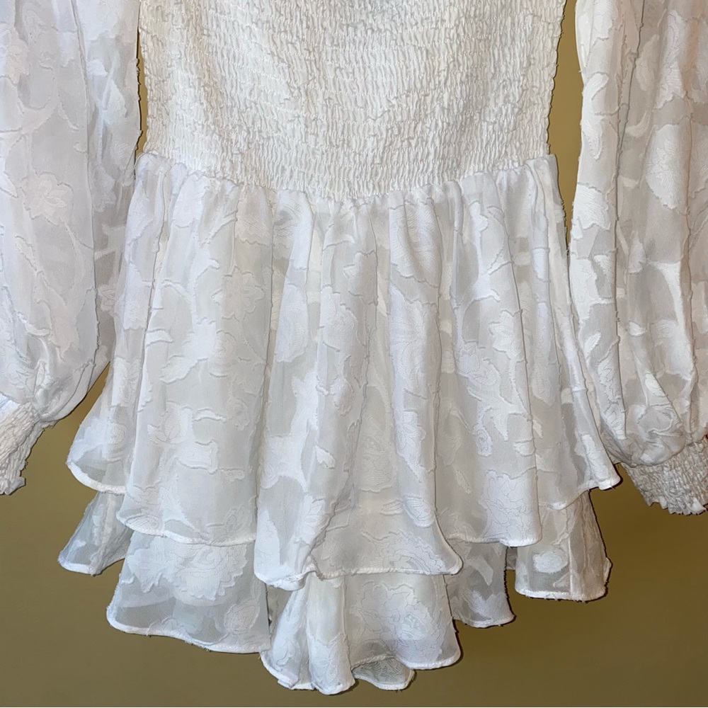 Lulu’s Ivory Floral Off The Shoulder Smocked Romper Women’s Size S Long Sleeve - Picture 3 of 11